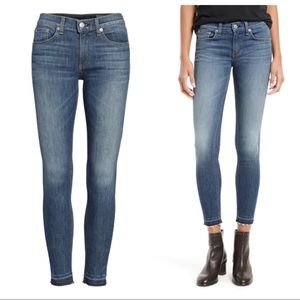 Rag & Bone Frayed Hem Capri crop Skinny Jeans 26